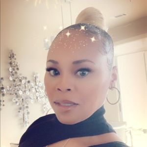 Meet your Posher, Sonia